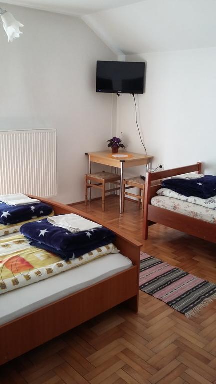 Guest House Potok Lokve Exterior foto